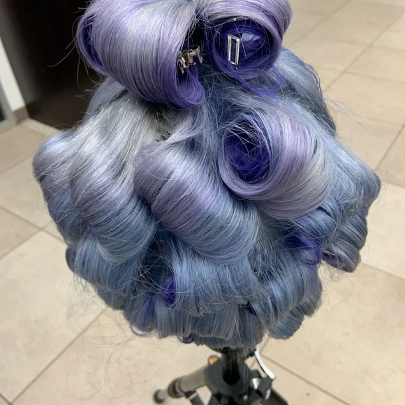 Customed color T-part wig. 20 inch human hair. - Picture 3 of 4